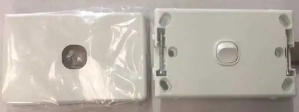 30511NLS Horiztonal Single Gang Light Switch 10Amp 250V