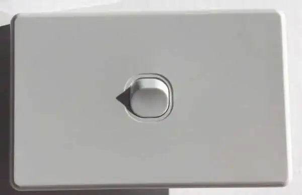 30511NLS Horiztonal Single Gang Light Switch 10Amp 250V - ONE STOP LIGHTING