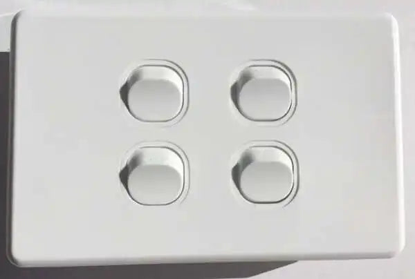30514NLS Horiztonal 4 Gang Light Switch 10Amp 250V