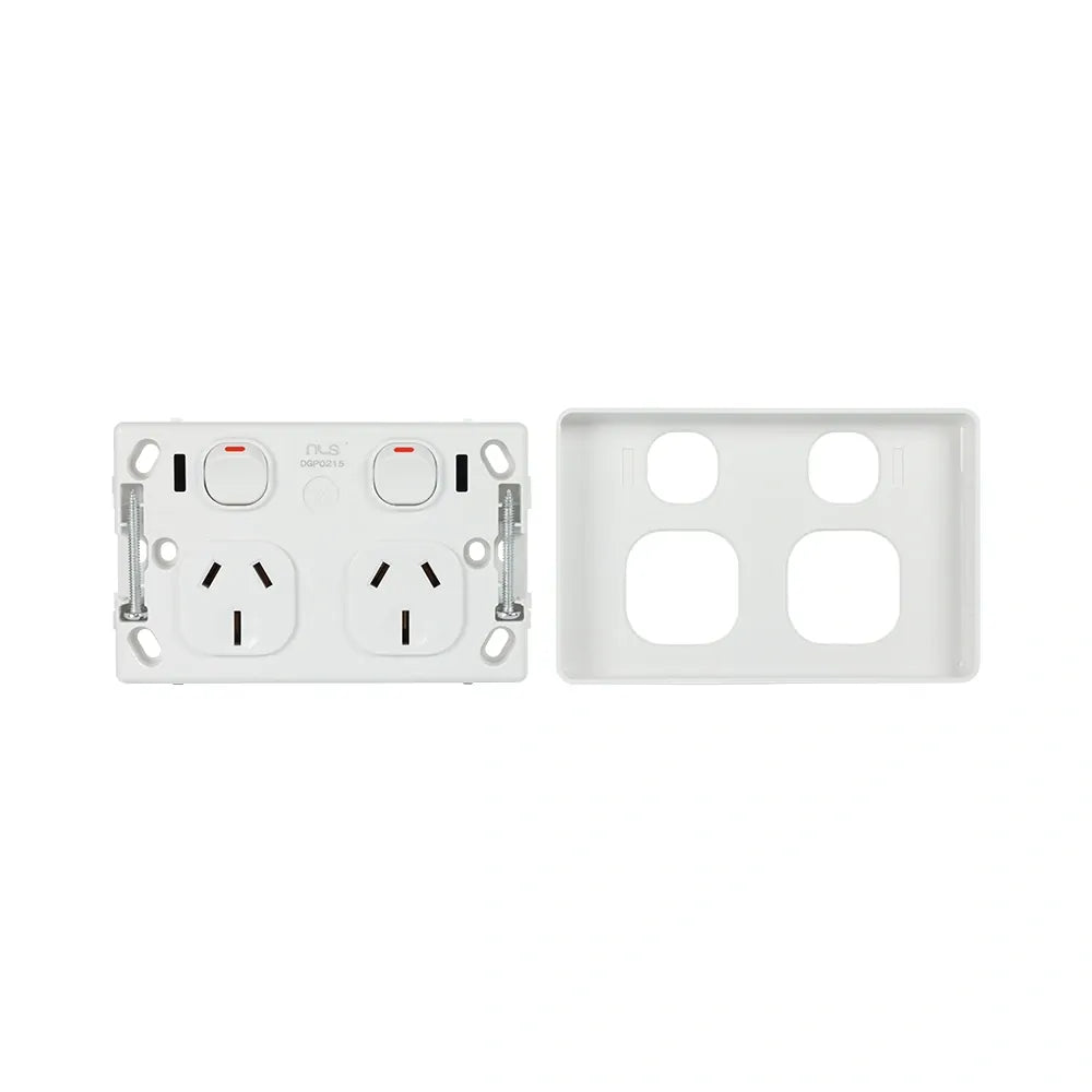 NLS 30728 | DOUBLE POLE DOUBLE POWER POINT 15AMP 'CLASSIC' STYLE | WHITE
