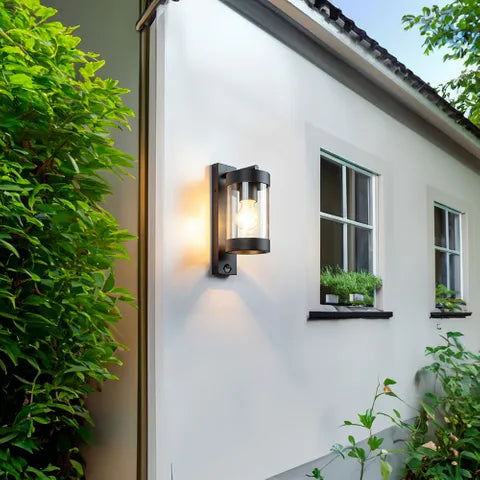 Vencha Lighting Frenchy Wall Light With Sensor