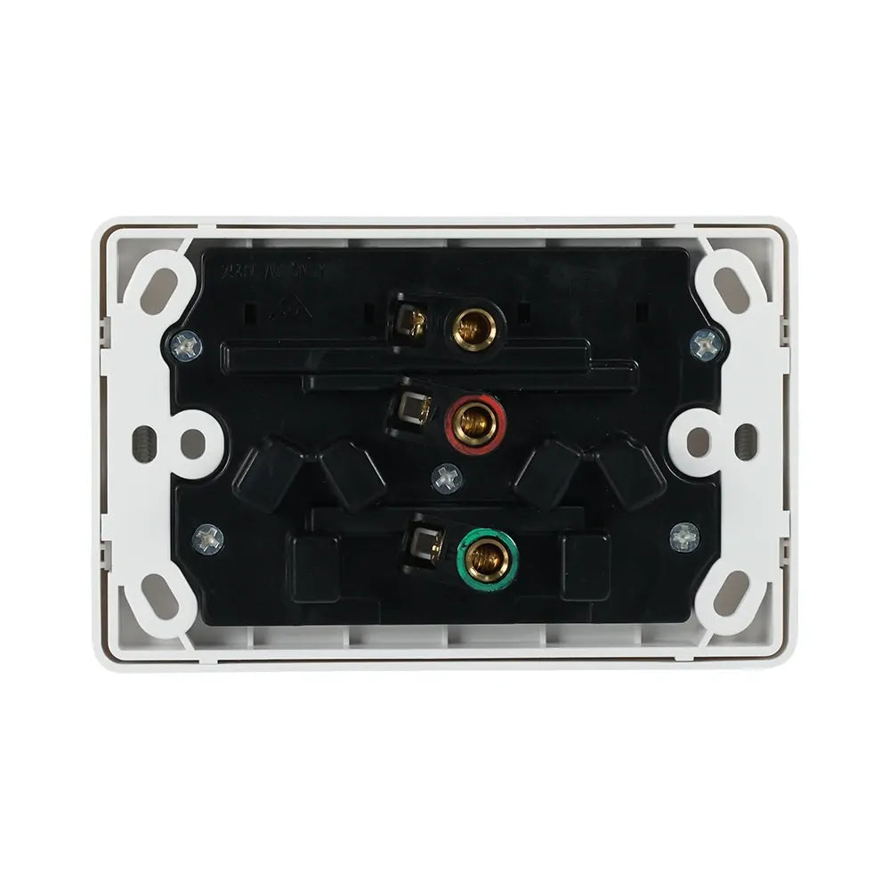 NLS 30728 | DOUBLE POLE DOUBLE POWER POINT 15AMP 'CLASSIC' STYLE | WHITE