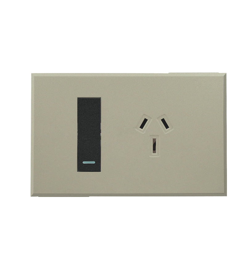 VETi 3 POLA - Single 10A GPO - Horizontal - Complete