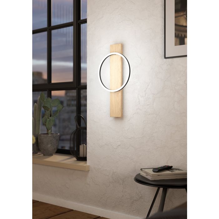 BOYAL wall light