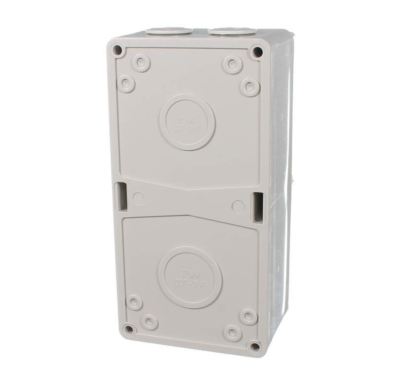 NLS 5 PIN SWITCHED SOCKET OUTLET IP66