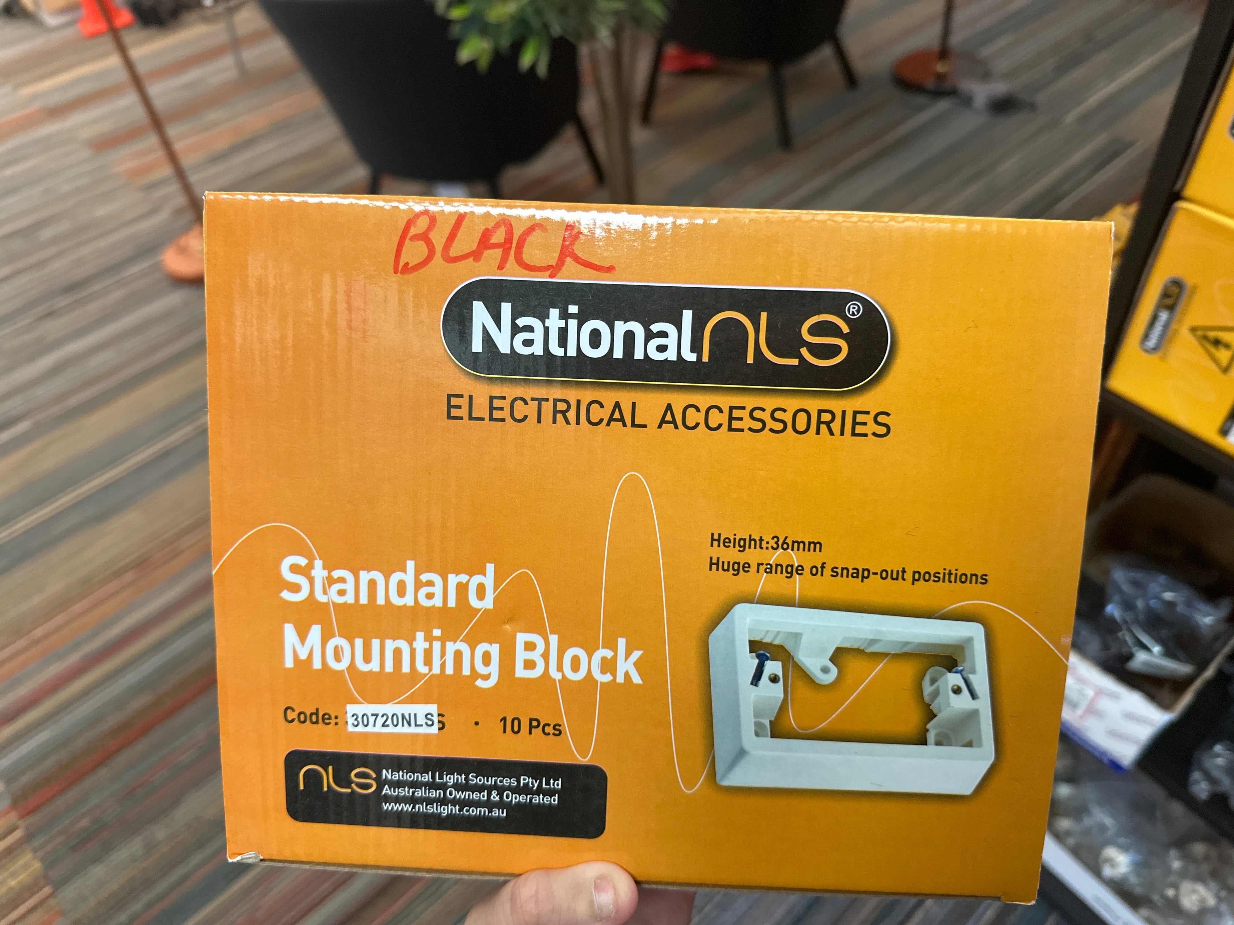 30720NLS (BLACK Mounting Block)