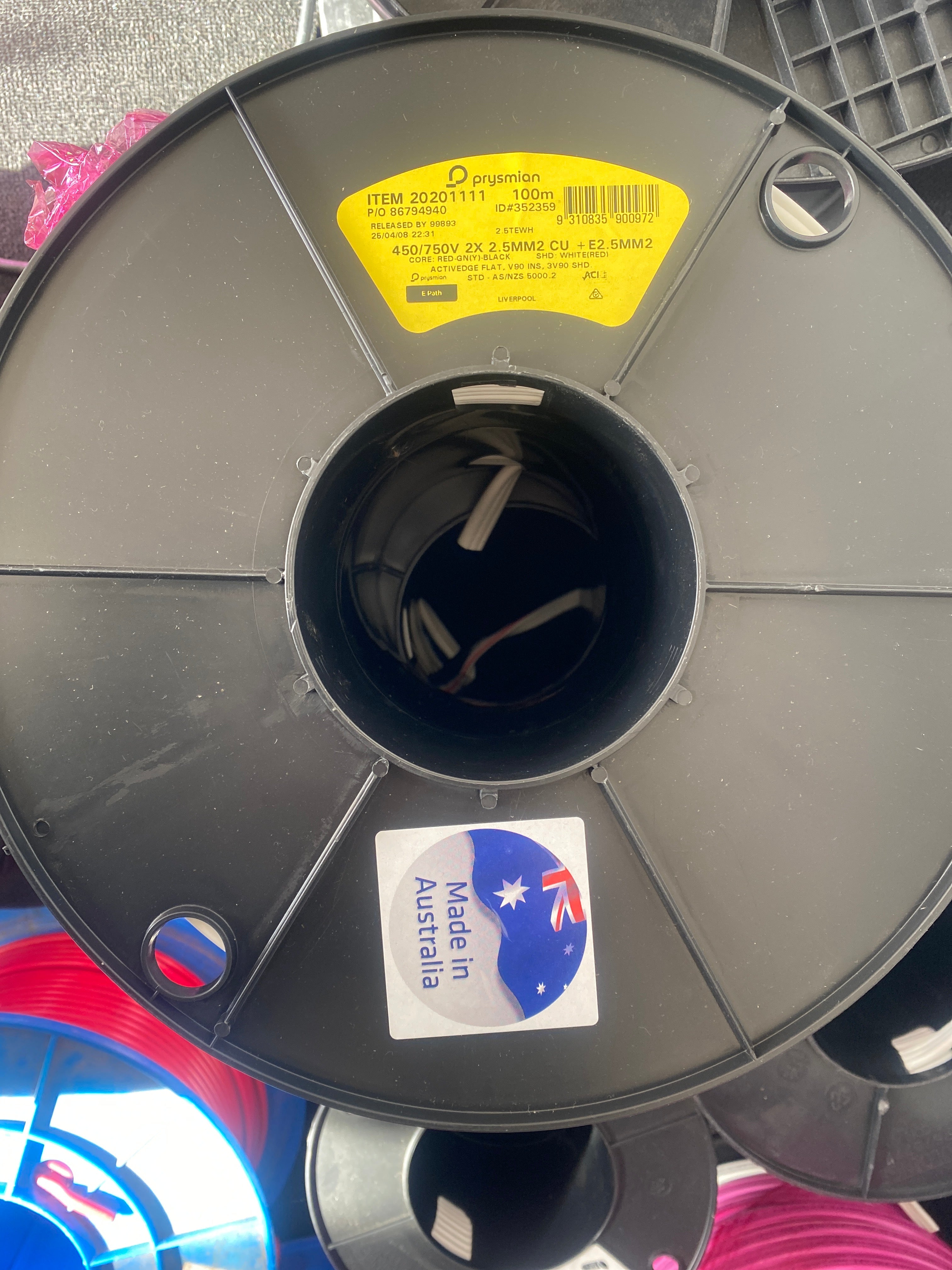 2.5mm cable roll twin and earth 100m (Pick Up Only)