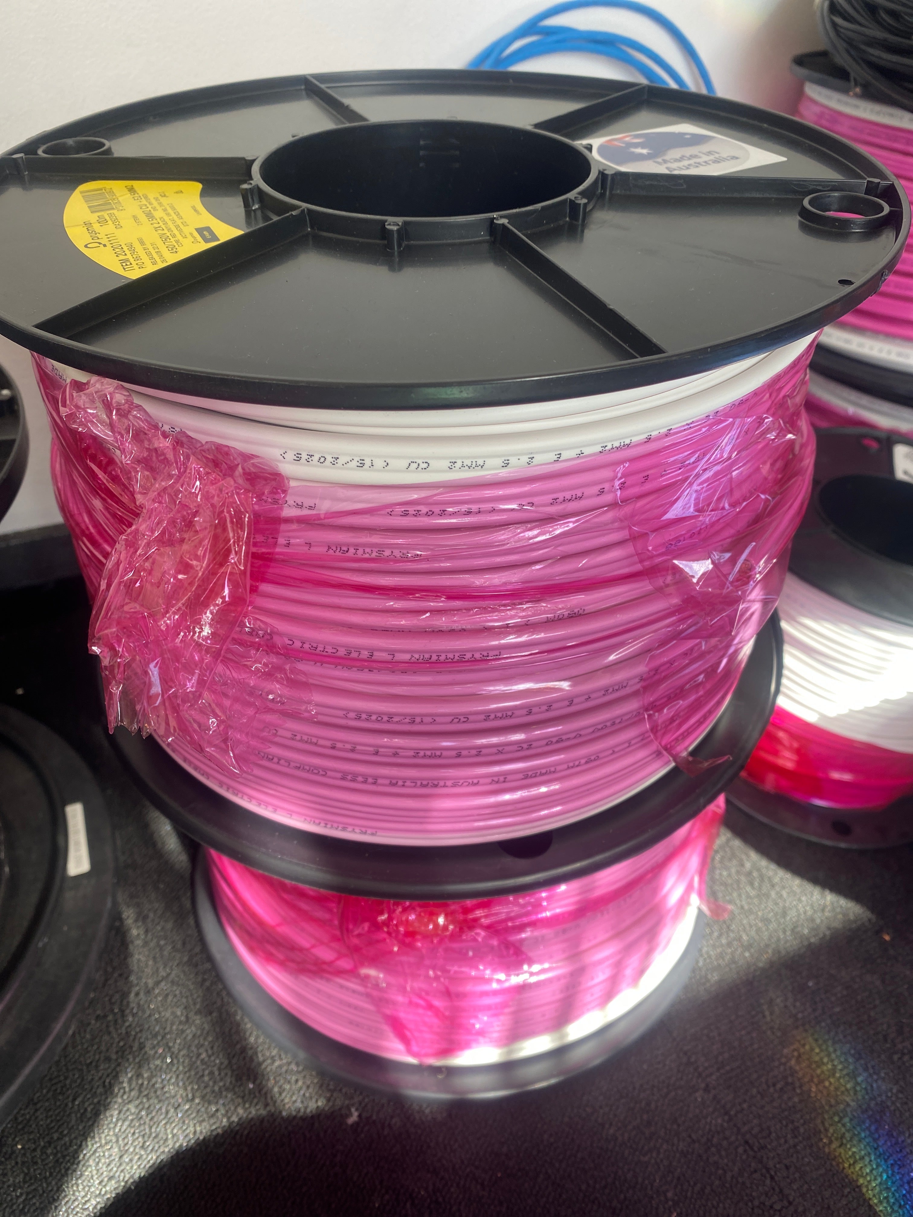 2.5mm cable roll twin and earth 100m (Pick Up Only)