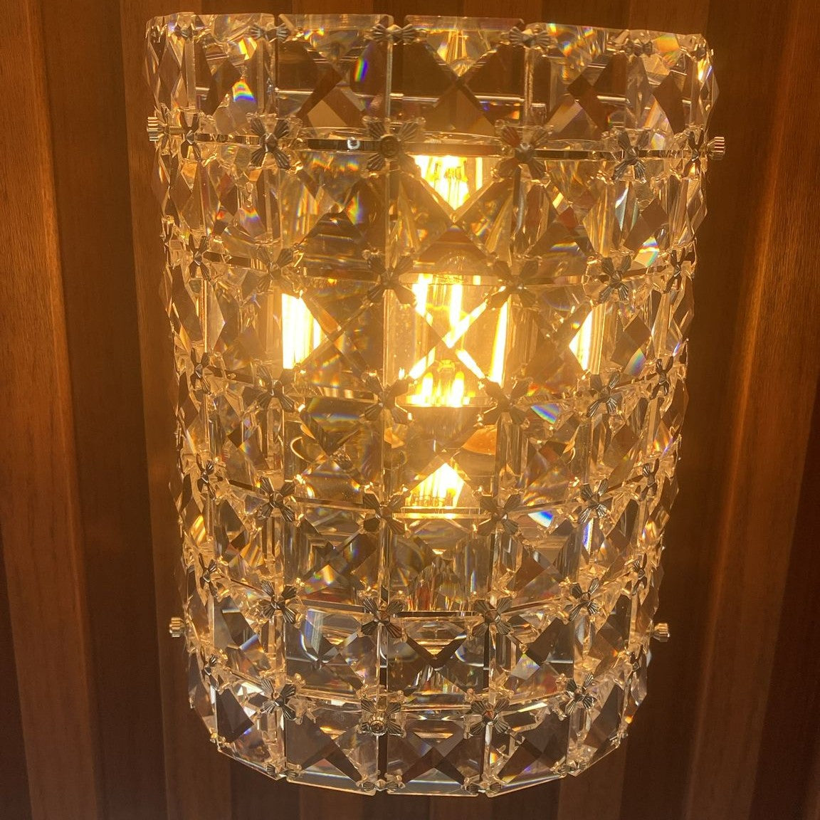 Vencha Lighting W-22-1L-22MM-63 Genuine Asfour Crystal Wall Light (W-22-1L-CH)