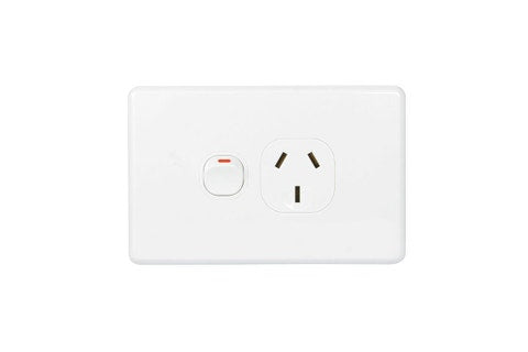 NLS Single Power Point  10Amp 'Classic' Style | 30501NLS